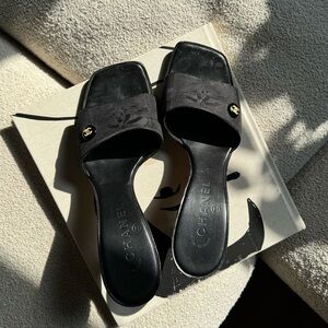 CHANEL Open-Toe Logo Sandals Heels, 38.5